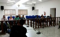 A Câmara Municipal Recebe o Secretariado Municipal para Discutir a LDO-2016 