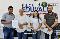 A câmara municipal de Iaras e a faculdade Eduvale de Avaré renovam a parceria