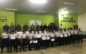 Vereador Mario Marcolino Participa da Formatura da Primeira Turma da Academia de Defesa Pessoal com Padrão Militar de Forma em Iaras